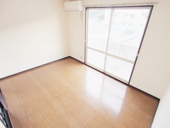 ドミール東青崎