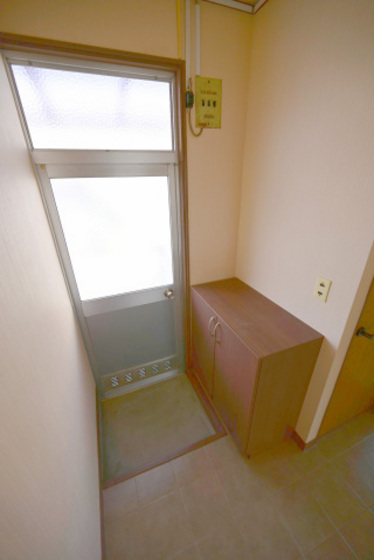 大松己斐アパート