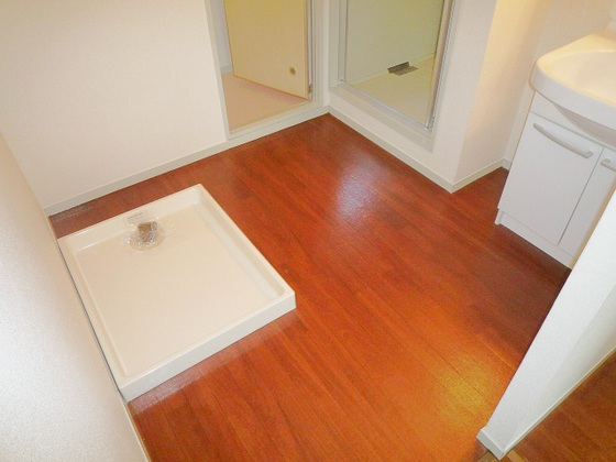 サンライフ泉田 A棟