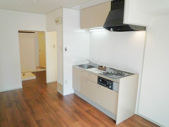 サンライフ泉田 A棟