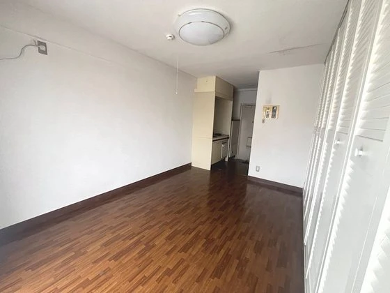 センチュリー清輝