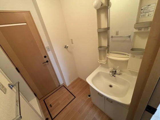 エクセレントB棟