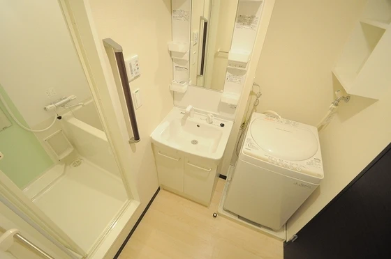 レオネクストグリーン館