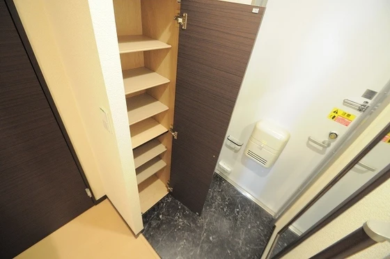 レオネクストグリーン館