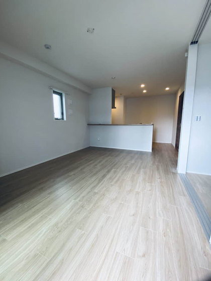 ラヴェール横川