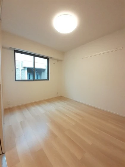 ニュー・エンブレムC