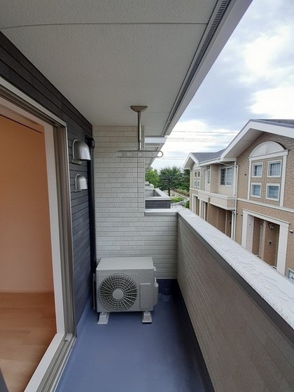 ニュー・エンブレムC