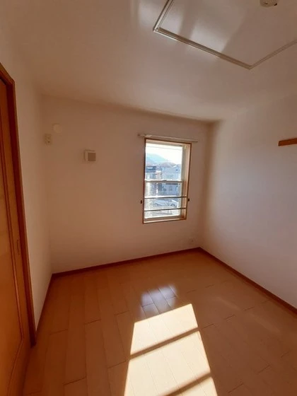 サンライフ大毛寺