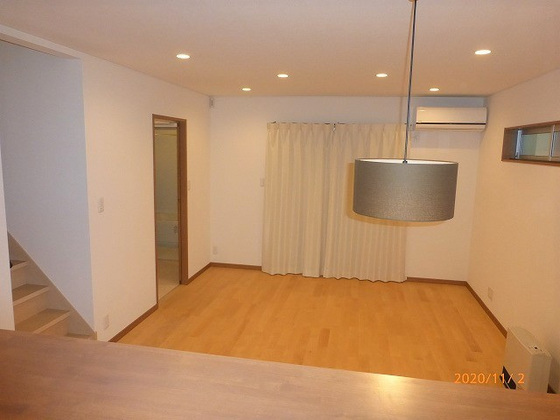 奉還町3丁目貸家