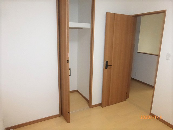 奉還町3丁目貸家