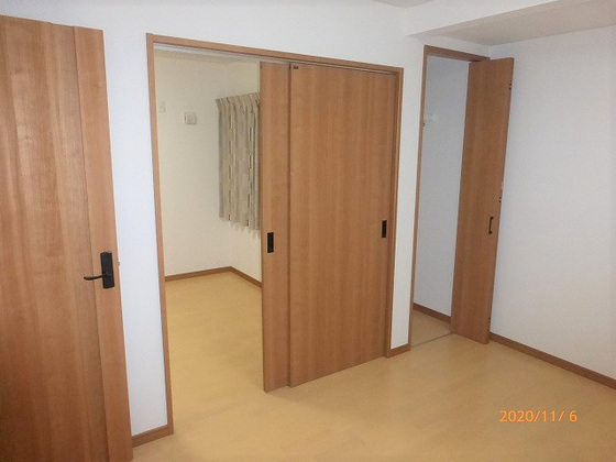 奉還町3丁目貸家