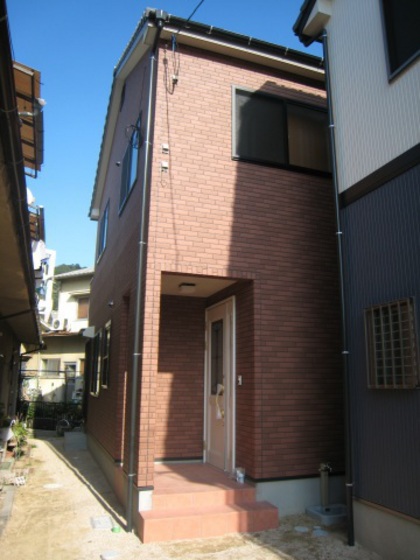 温品4丁目 近藤貸家 B