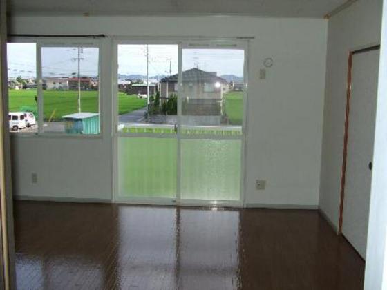 グレースタウン原 C棟