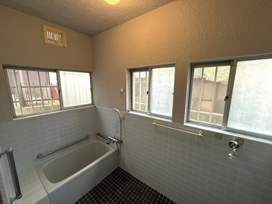 長束西4丁目あおぞら貸家