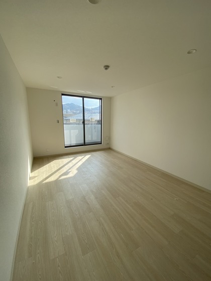 M・テラス上安A棟