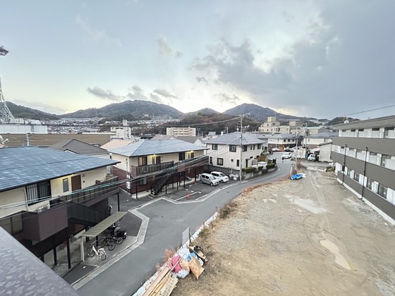 M・テラス上安B棟