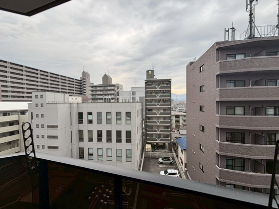 EIGHT VALLEY59 五日市駅前