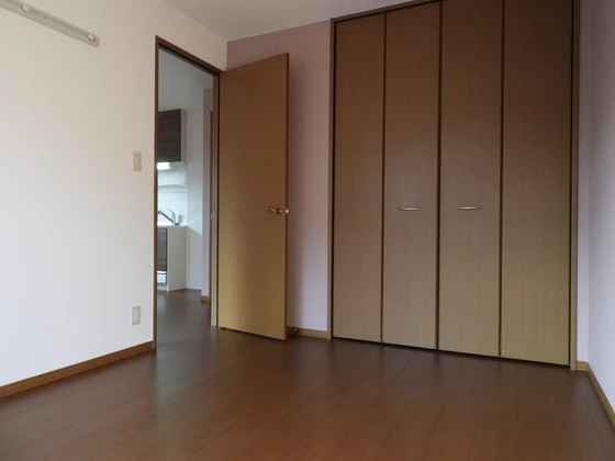 クラウディア B棟