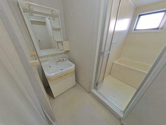 ハイライフ奥田 C棟