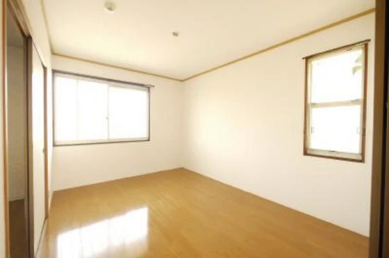 リバーサイド福島 E