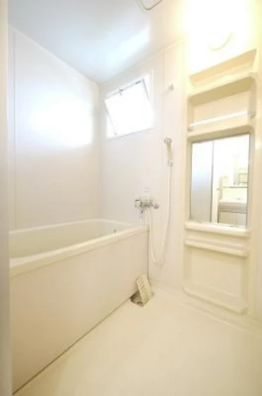 リバーサイド福島 E