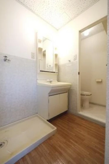 リバーサイド福島 E