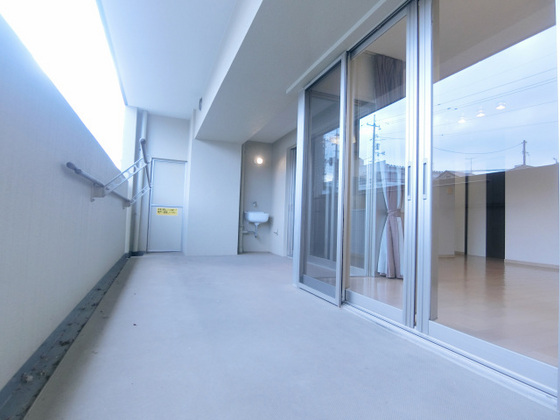 リーデンススクエア西風新都シーズンズ