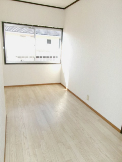 赤田209-3借家・北ー西