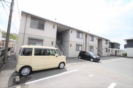 シャーメゾンコスモスB棟