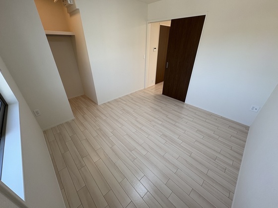 ピコットプレイス