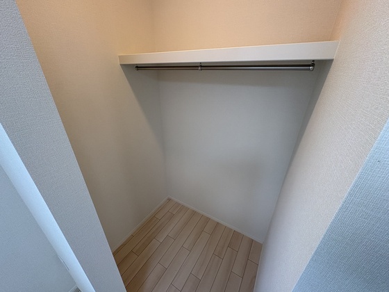 ピコットプレイス