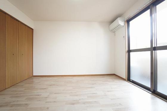 ラ・フォーレ24