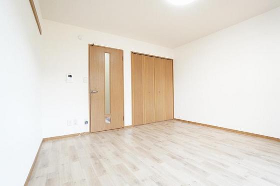 ラ・フォーレ24