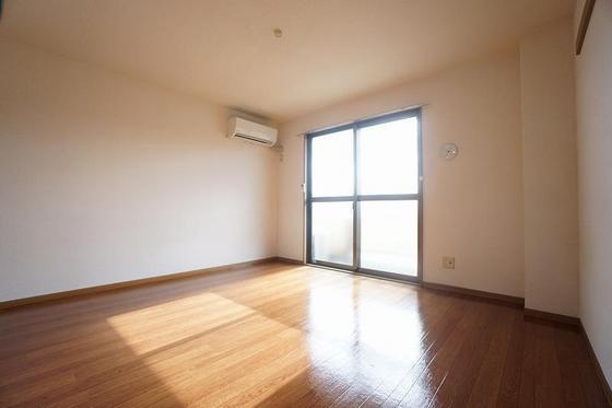 ラ・フォーレ24