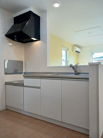 ソレイユイズミ A