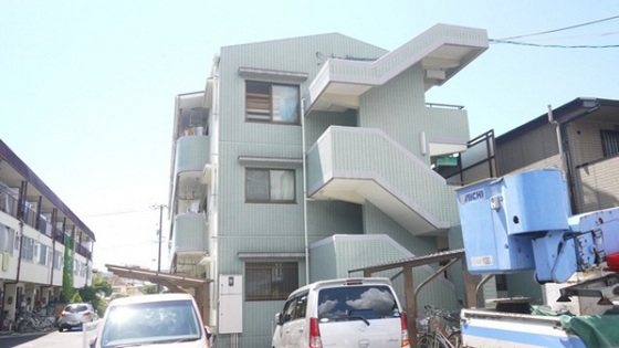 グリーン・ドエル鶴江