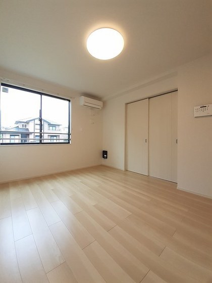 レトワール あかいわ