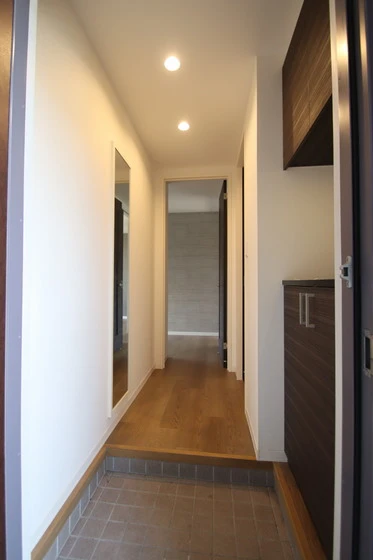 クレストパレス B棟