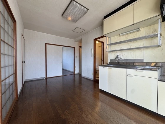 レジデンス門前