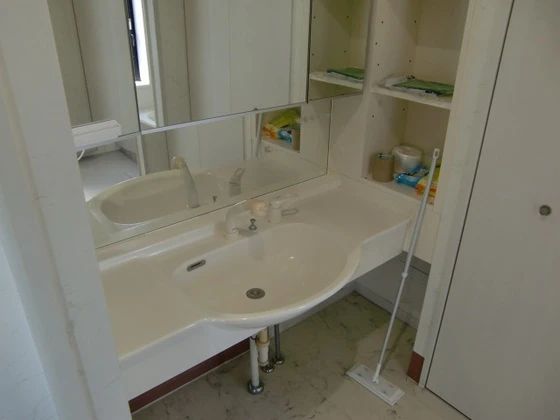 レアルマーレ 望厳荘