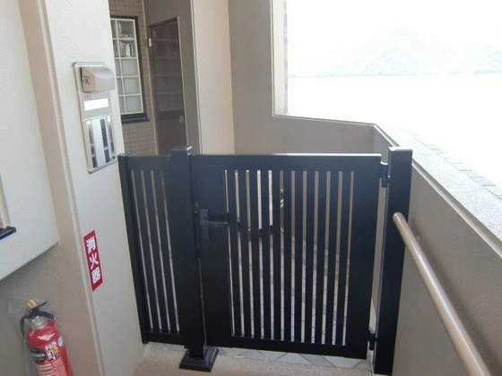 レアルマーレ 望厳荘