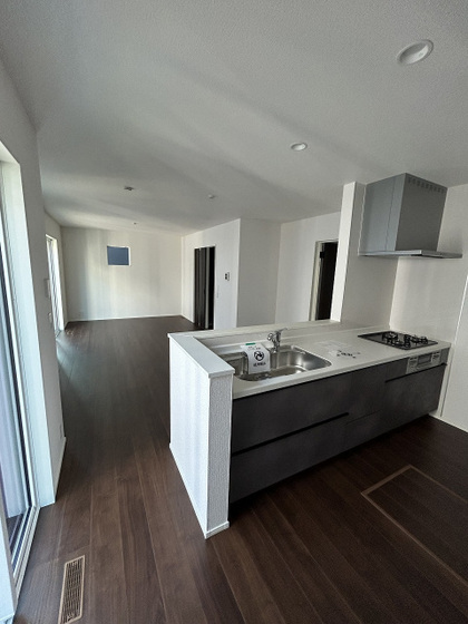 リナージュL 福面 3号棟