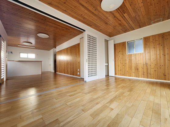 牛田早稲田1丁目貸家