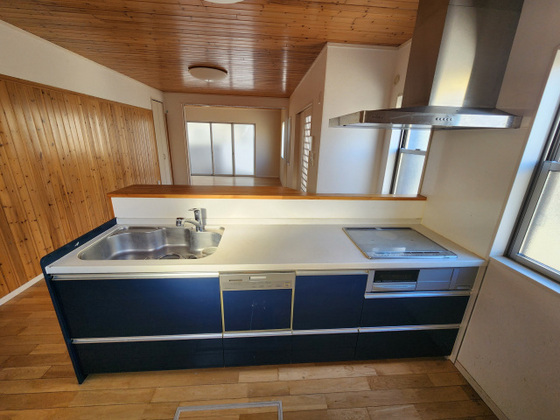 牛田早稲田1丁目貸家