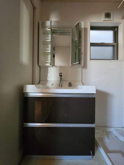 牛田早稲田1丁目貸家