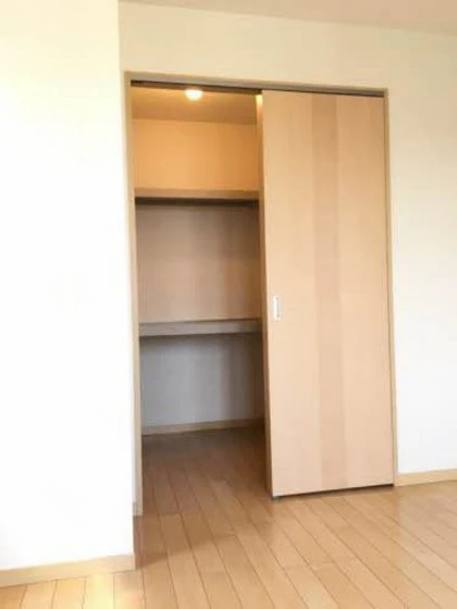 ガーデンクレス C棟