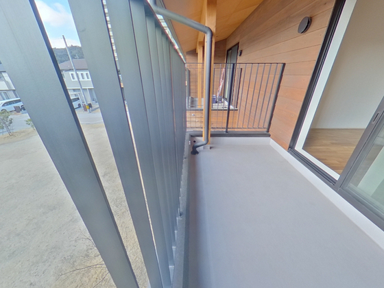 SATONOWA TERRACE 東棟