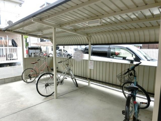 メゾンアリッサム B棟