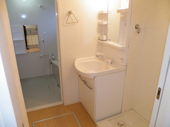 グリーンメゾン八本松B棟