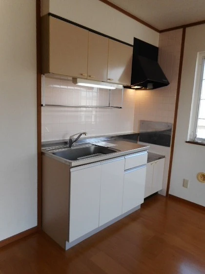 ヴィラフローラE